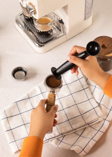 CREATE - THERA RETRO - Cafetera express