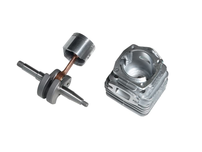 Desbrozadora de gasolina OLEO-MAC BCH 500T 50.9 CC