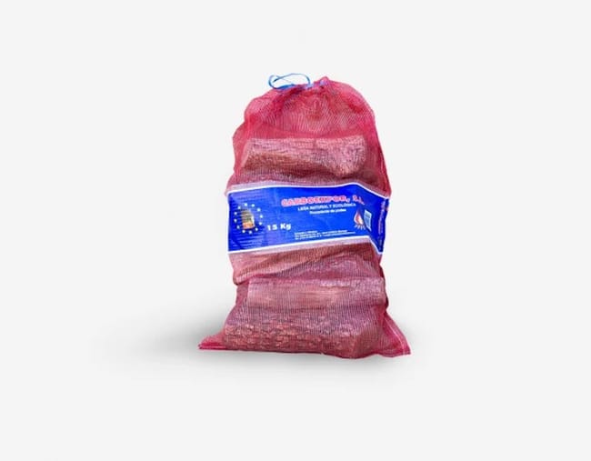 Palet de 60 sacos de leña de roble de 15 kg - 900 Kilos
