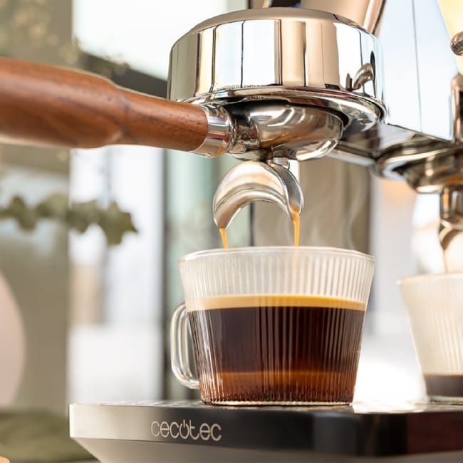 Cafetera CECOTEC Baristeo Intima Espresso Profesional